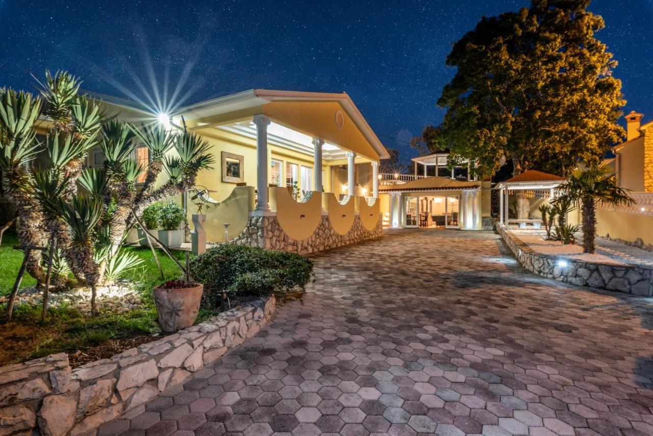 Villa Katarina Labin  Exteriör bild