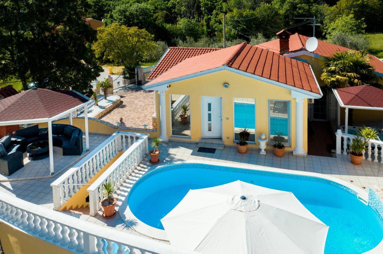 Villa Katarina Labin  Exteriör bild